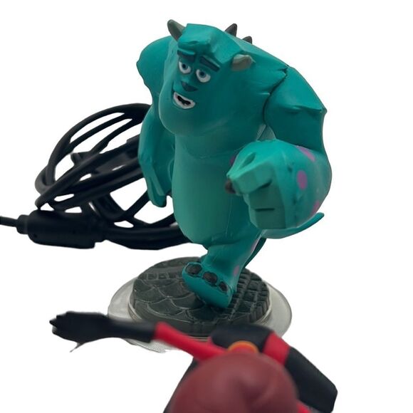 Disney Infinity Bundle Figures & Platform Incredibles Monsters Inc Jack Sparrow - Picture 4 of 12